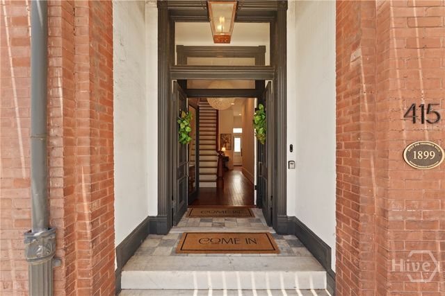 415 Whitaker Street, Savannah, GA 31401