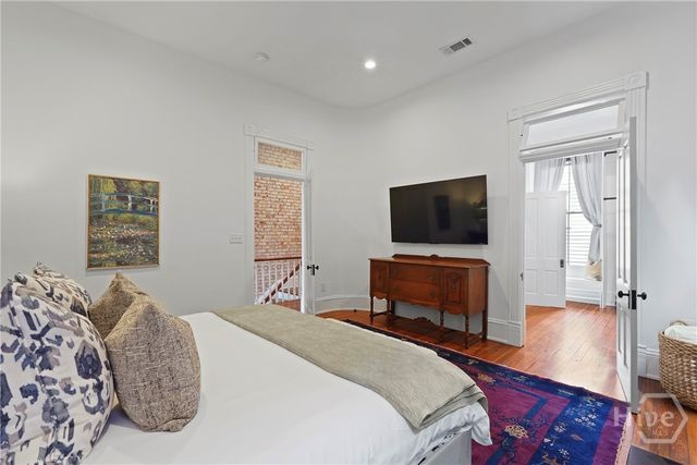 415 Whitaker Street, Savannah, GA 31401