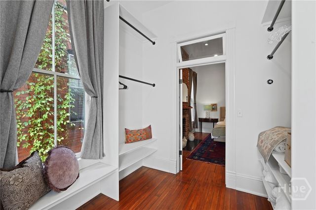 415 Whitaker Street, Savannah, GA 31401