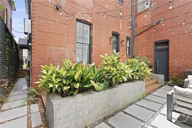 415 Whitaker Street, Savannah, GA 31401