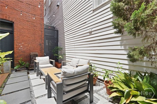 415 Whitaker Street, Savannah, GA 31401