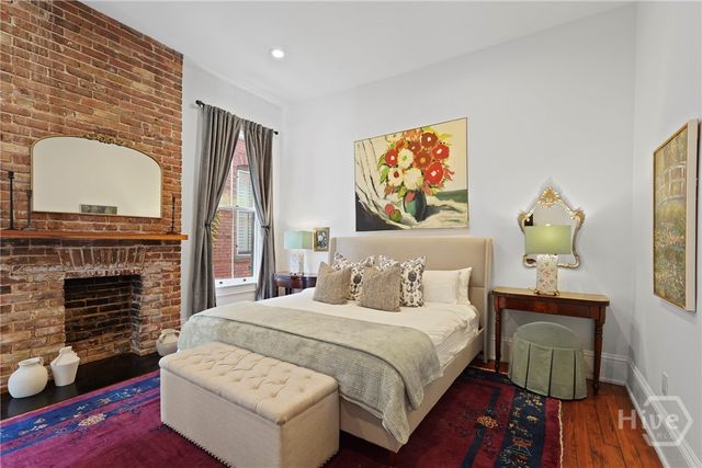 415 Whitaker Street, Savannah, GA 31401