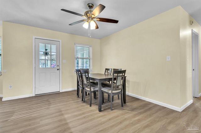 1172 New Haven Dr, Cantonment, FL 32533