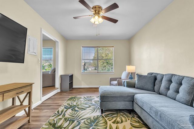 1172 New Haven Dr, Cantonment, FL 32533