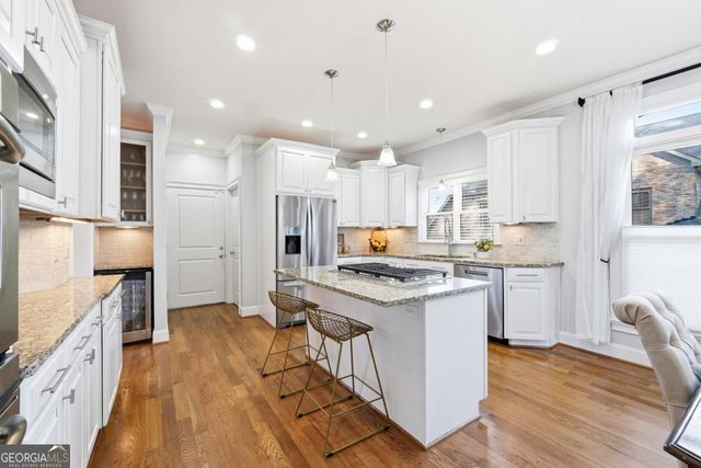 2347 Lake Ridge Terrace, Lawrenceville, GA 30043