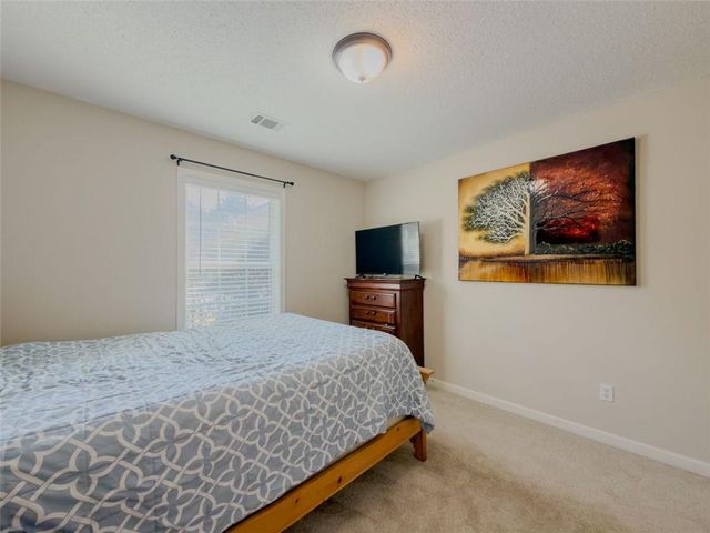 212 RAINBOW Lane, Winder, GA 30680