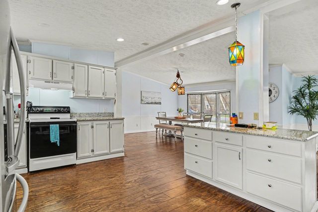 784 Lewis Ln., Murrells Inlet, SC 29576