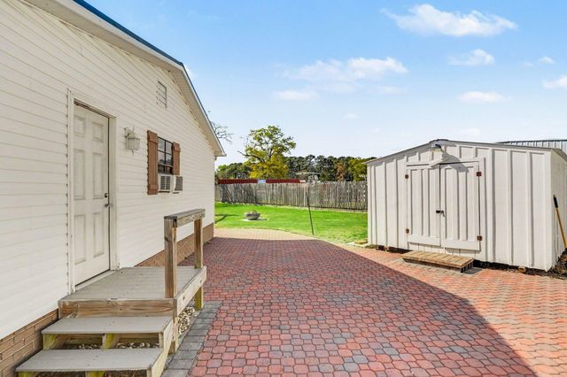 784 Lewis Ln., Murrells Inlet, SC 29576