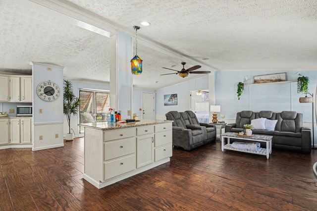 784 Lewis Ln., Murrells Inlet, SC 29576