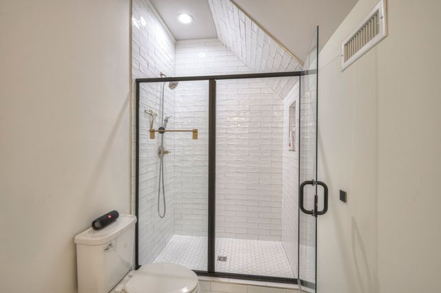 901 Curdwood Blvd, Nashville, TN 37216