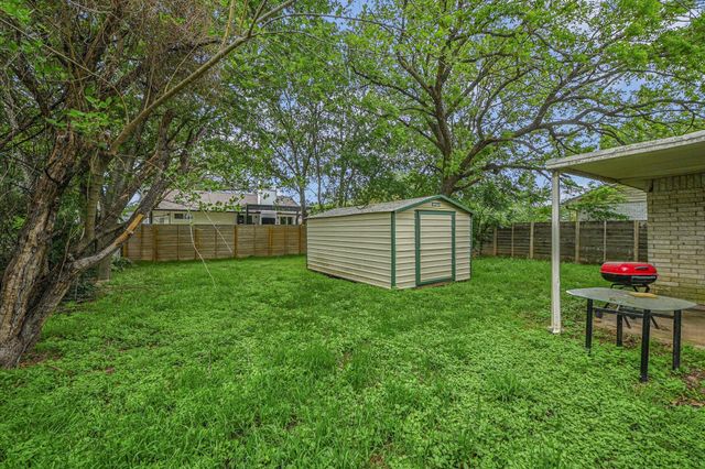 1637 Chippeway LN, Austin, TX 78745