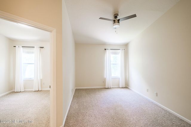 5719 PARKSTONE CROSSING Drive, Jacksonville, FL 32258