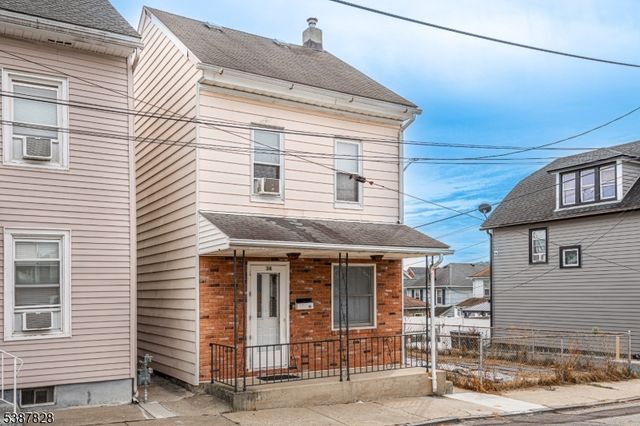 36 Fulton St, Phillipsburg Town, NJ 08865