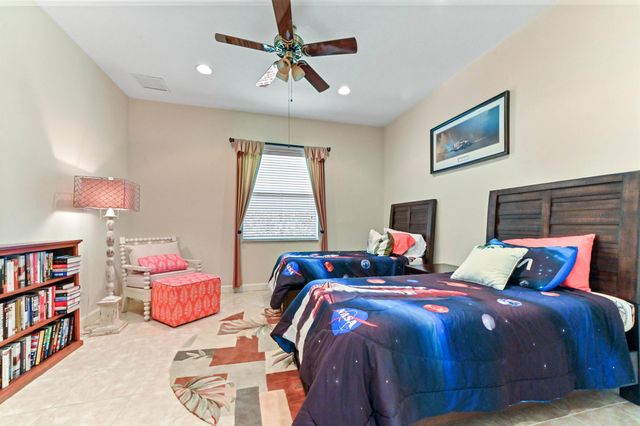 9220 Short Chip Circle, Port St Lucie, FL 34986