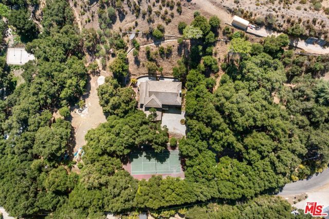 730 Crater Camp Drive, Calabasas, CA 91302