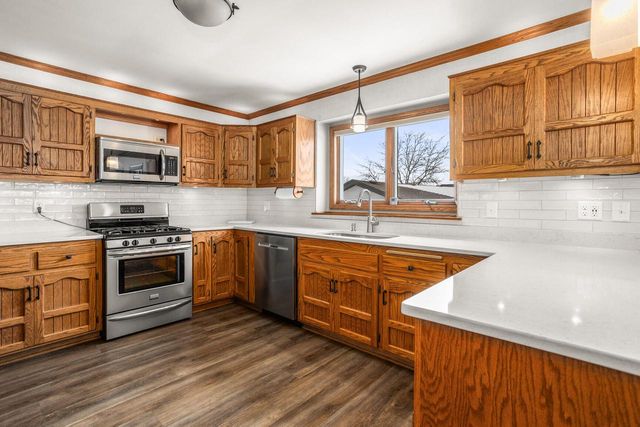 N70W23439 Prides ROAD, Sussex, WI 53089
