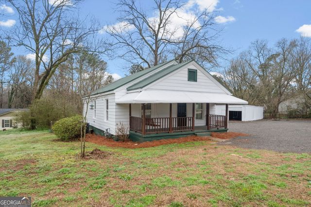 802 E McIntosh Road, Griffin, GA 30223
