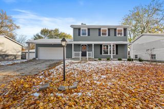 2106 Shallowford Drive, Valparaiso, IN 46383