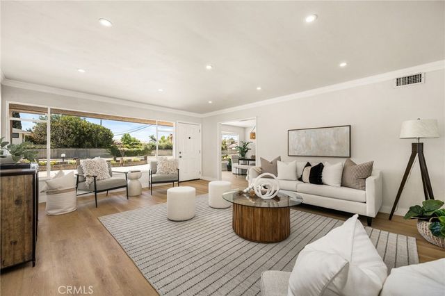 17821 Fairhaven Avenue, North Tustin, CA 92705