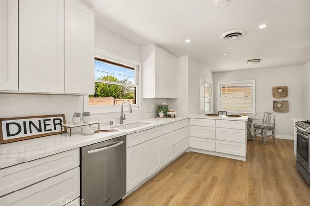 17821 Fairhaven Avenue, North Tustin, CA 92705