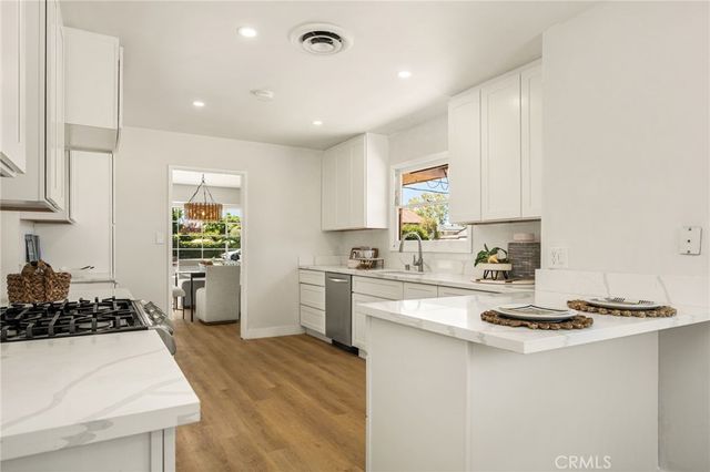 17821 Fairhaven Avenue, North Tustin, CA 92705