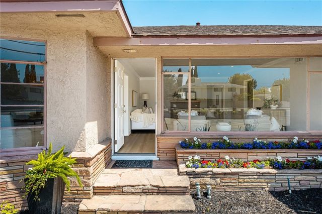 17821 Fairhaven Avenue, North Tustin, CA 92705