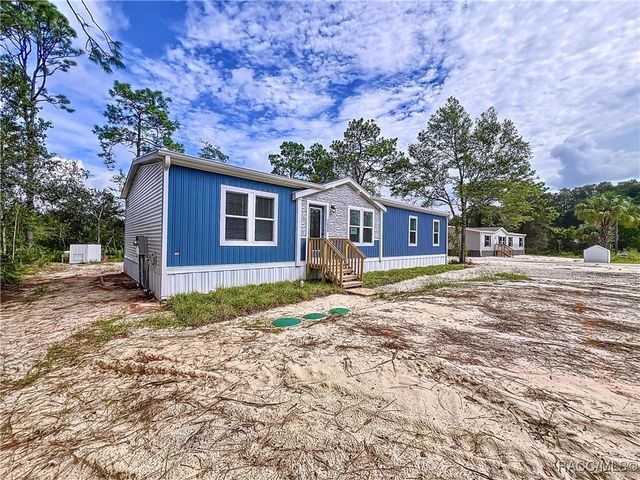 7419 W Astoria Court, Homosassa, FL 34446
