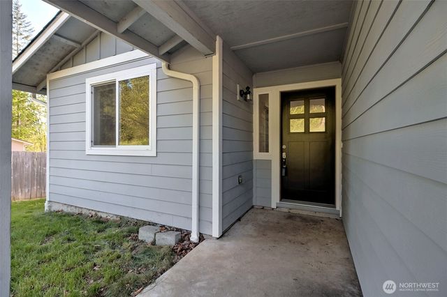 150 E Panorama Drive, Shelton, WA 98584