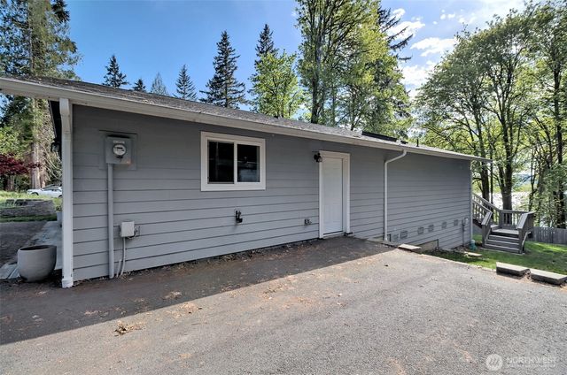 150 E Panorama Drive, Shelton, WA 98584