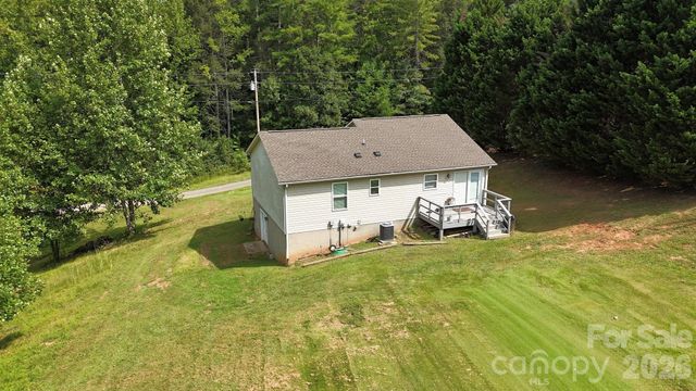 2827 Hollybrook Lane, Morganton, NC 28655