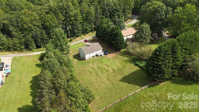 2827 Hollybrook Lane, Morganton, NC 28655