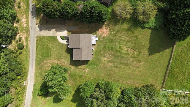 2827 Hollybrook Lane, Morganton, NC 28655