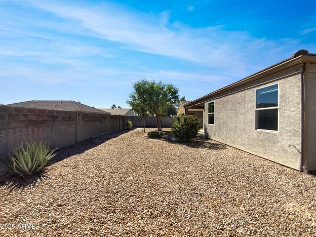 11075 E PRIMROSE Court, Florence, AZ 85132