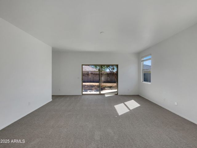 11075 E PRIMROSE Court, Florence, AZ 85132