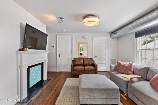 418 S 4th Street, Wilmington, NC 28401