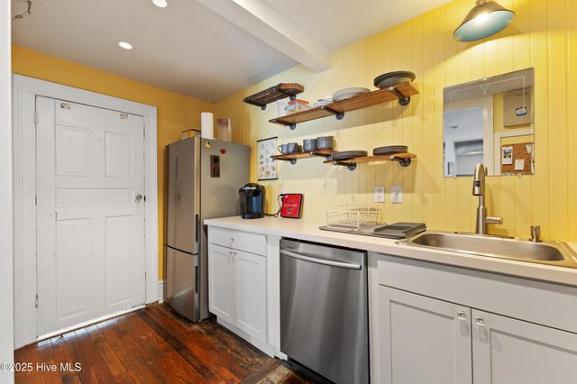 418 S 4th Street, Wilmington, NC 28401