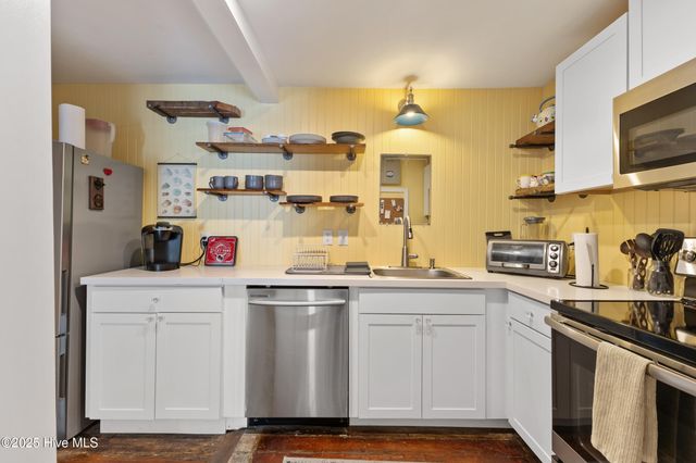 418 S 4th Street, Wilmington, NC 28401