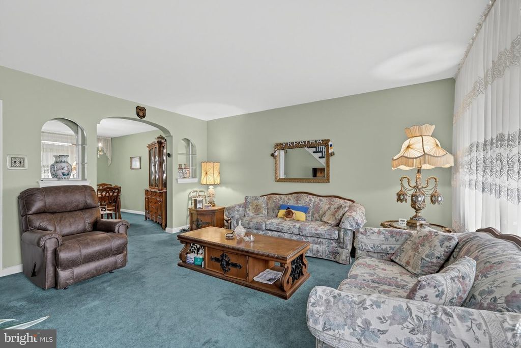 1307 MAGEE AVE, PHILADELPHIA, PA 19111 — photo 4
