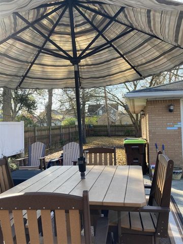 230 E Grove Street, Monroe, MI 48162