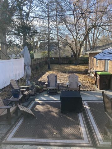 230 E Grove Street, Monroe, MI 48162