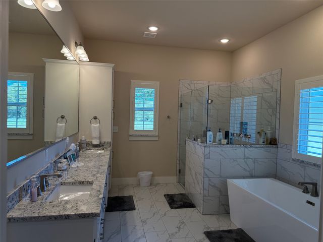 130 Demonbreun Court, Chico, TX 76431