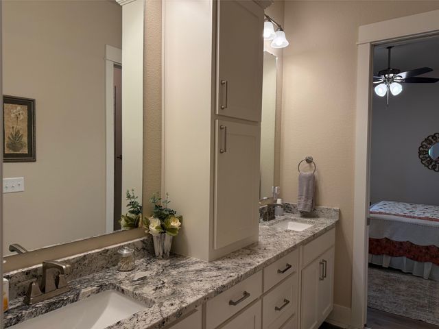 130 Demonbreun Court, Chico, TX 76431