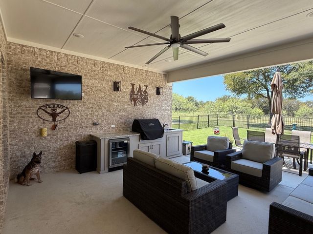 130 Demonbreun Court, Chico, TX 76431