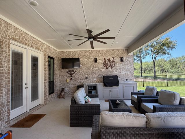 130 Demonbreun Court, Chico, TX 76431