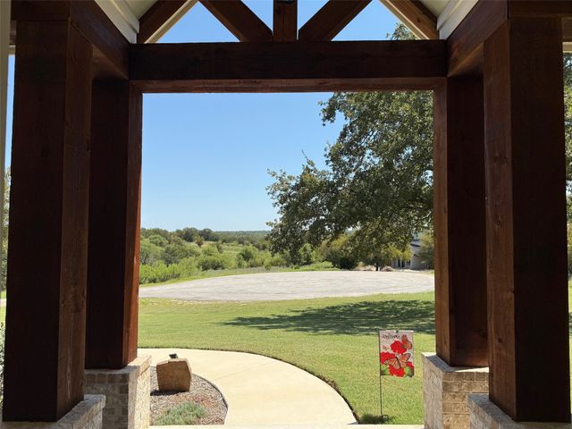 130 Demonbreun Court, Chico, TX 76431