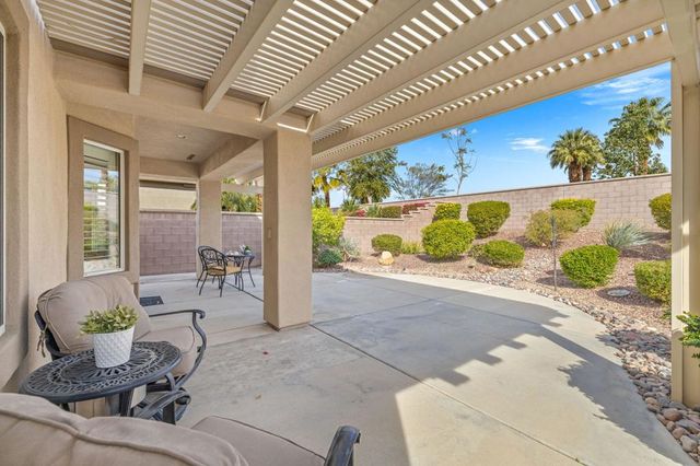 78638 Hampshire Avenue, Palm Desert, CA 92211