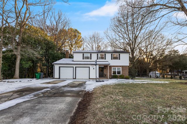 7335 Connan Lane, Charlotte, NC 28226