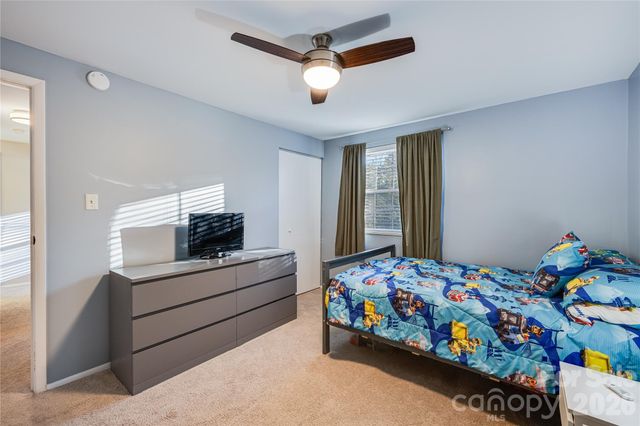 7335 Connan Lane, Charlotte, NC 28226