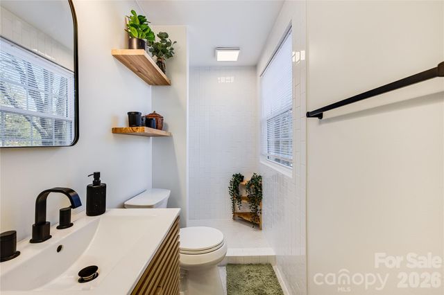 7335 Connan Lane, Charlotte, NC 28226