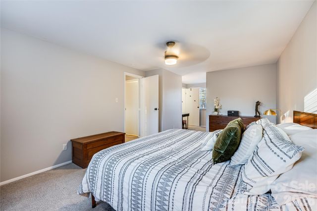 7335 Connan Lane, Charlotte, NC 28226